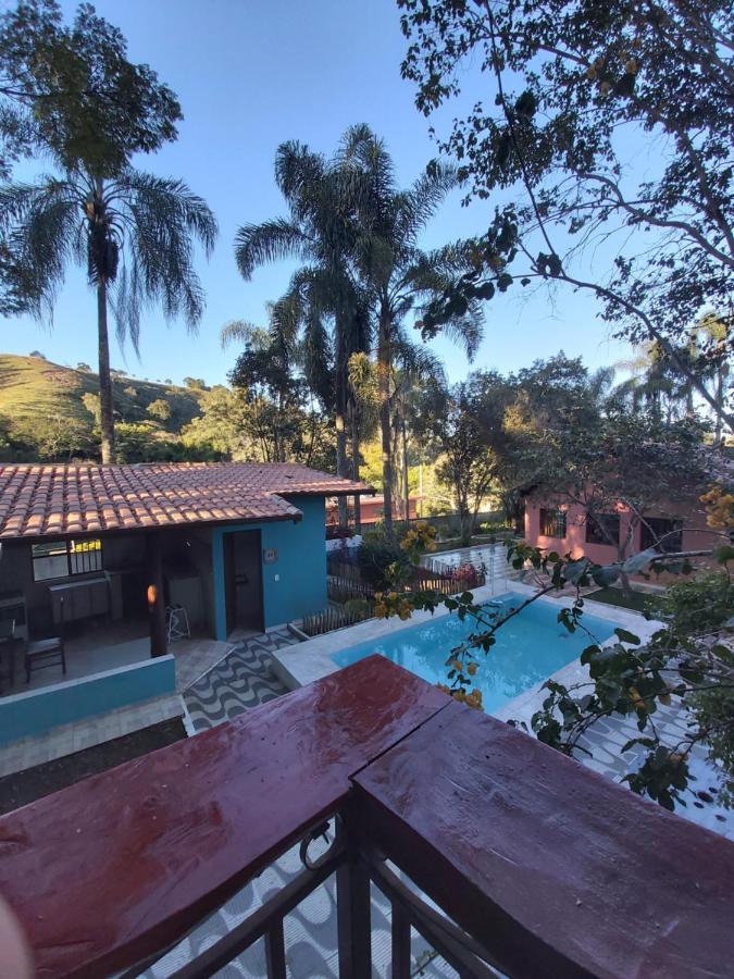Chale Pavao Azul Hotel Cunha Exterior photo
